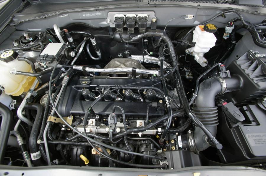  Ford Maverick 2001 года  (фото 4 из 70)
